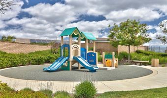 1931 James Gaynor St, Fallbrook, CA 92028