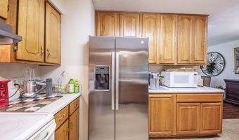 3286 Trussell Rd, Alexander City, AL 35010