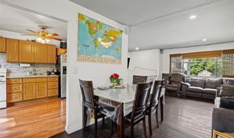 75 Oak St, Amityville, NY 11701