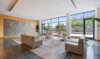 2001 15TH St N 306, Arlington, VA 22201