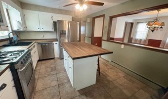 387 Southwick St, Agawam, MA 01030