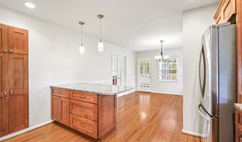 8524 DOTER Dr, Alexandria, VA 22308