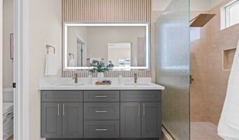 240 Kalama St, Kailua, HI 96734
