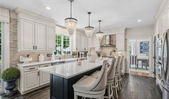470 Sylvan Ct, North Kingstown, RI 02874