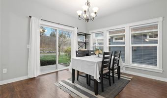 15563 Duck Trail Ln, Apple Valley, MN 55124