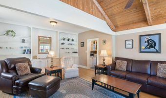 301 Maple St, Brattleboro, VT 05301