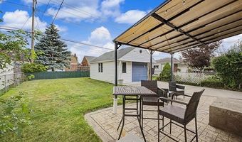 9952 Park Ave, Allen Park, MI 48101