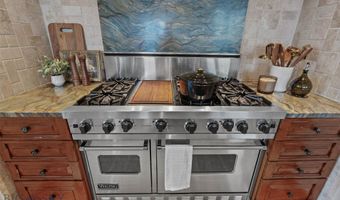 390 Hayrake Ln, Bozeman, MT 59715