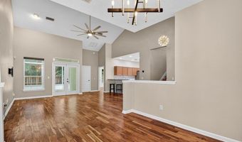 800 PARADISE Ln, Atlantic Beach, FL 32233