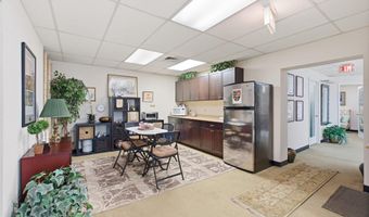 5051 BACKLICK Rd A & B, Annandale, VA 22003