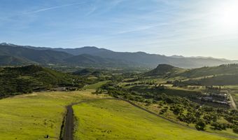 312 Sky Ridge Rd, Ashland, OR 97520