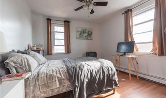 40 Cedar St, Johnston, RI 02919
