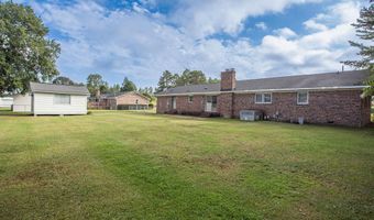 2023 Concord Dr, Camden, SC 29020
