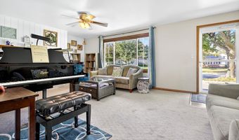 1025 W ROBERTS Ave, Appleton, WI 54914