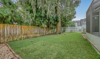 800 PARADISE Ln, Atlantic Beach, FL 32233