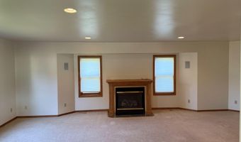 1002 THOMAS St, Antigo, WI 54409