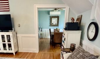 225 Pearl St, Beach Haven, NJ 08008