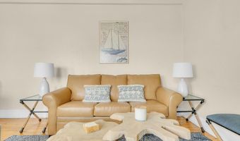 400 Deal Lake Dr 7C, Asbury Park, NJ 07712