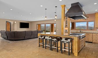 3023-25 Via Viejas, Alpine, CA 91901