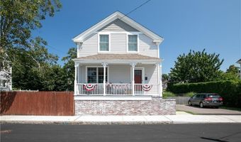 40 Grafton St, Newport, RI 02840