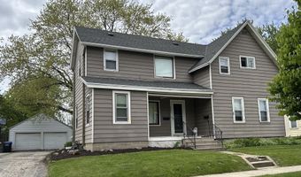 551 N STATE St, Appleton, WI 54911