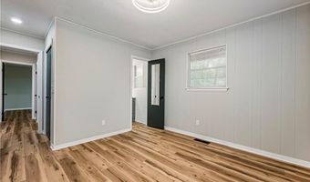 3 Boyce Dr, Bella Vista, AR 72715