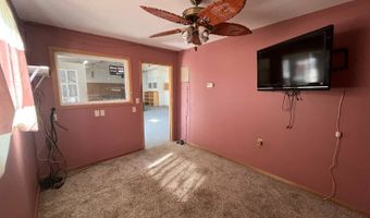 518 3rd St, Alton, KS 67623