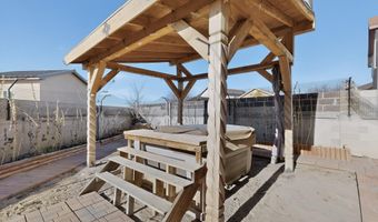 8215 Nerisa Ct SW, Albuquerque, NM 87121