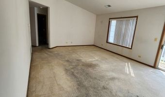 1727 W Hawkes St 8, Arlington Heights, IL 60004