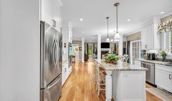 16 Sweetheart Mountain Rd, Canton, CT 06019