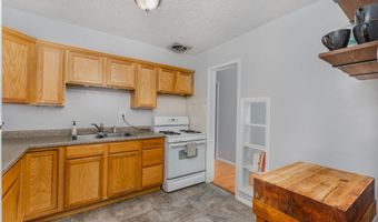 820 Maddox Ave, Aztec, NM 87410