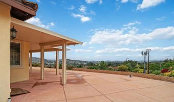 2387 Country Heights Rd, Escondido, CA 92026