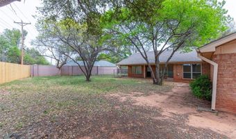 2138 Brook Hollow Dr, Abilene, TX 79605