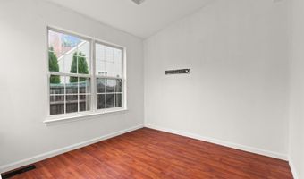 1728 32ND St SW, Allentown, PA 18103