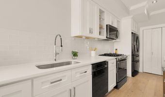 1735 1ST St NW 2, Washington, DC 20001