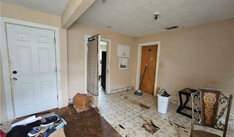742 W 1st St, Alice, TX 78332