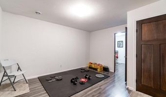 1604 St Andrews Dr, Altoona, WI 54720