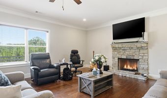 449 Tom Avery Dr, Ball Ground, GA 30107