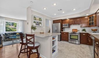 5463 DORIS Dr, Allentown, PA 18106
