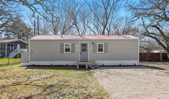88 Live Oak St, Alvarado, TX 76009