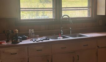 128 Westville St, Buffalo, SC 29321