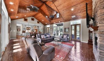 1523 Meadow Gln, Adkins, TX 78101