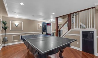 6 Surle Ct, Bayville, NJ 08721