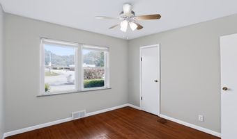 3622 S Emerson Ave, Beech Grove, IN 46107