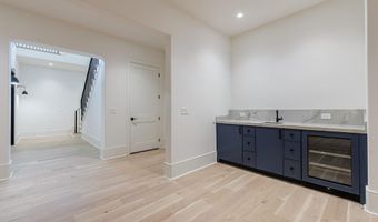 2983 Habersham Ct NW, Atlanta, GA 30305