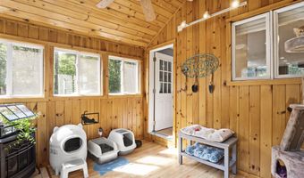 44 McQuade Brook Rd, Bedford, NH 03110