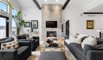 3795 W Sycamore Beach Rd, Angola, IN 46703