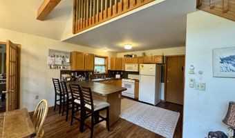 85 Shawnee Trl, Albrightsville, PA 18210