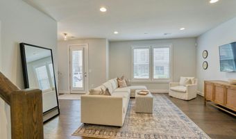 44714 ELLSWORTH Ter, Ashburn, VA 20147