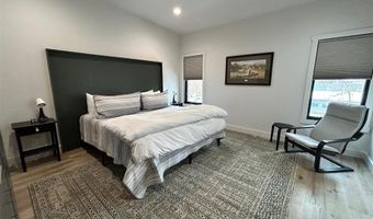 1228 12th St, Cody, WY 82414